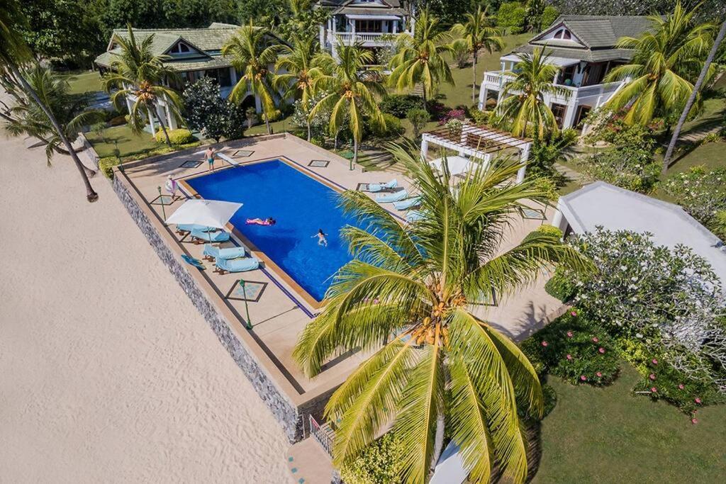 Villa Nirvana - Beachfront Tropical Chic 4Br Haven In Cape Panwa, Phuket Ban Makham Dış mekan fotoğraf